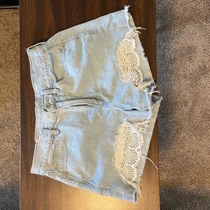 american eagle mom short
